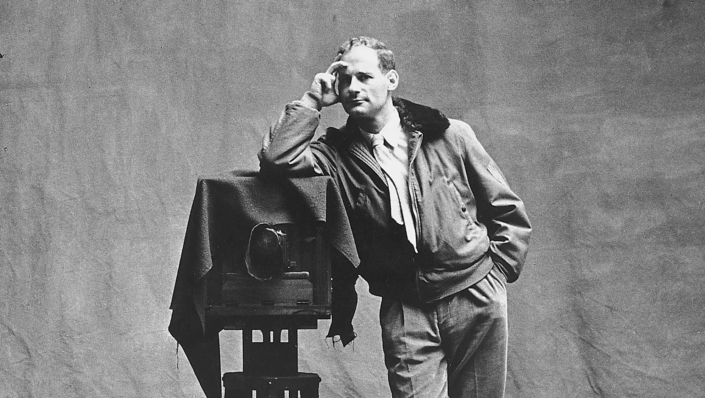 2010_CSK_05460_0008_000irving_penn_self-portrait_cuzco_studio_1948.jpg